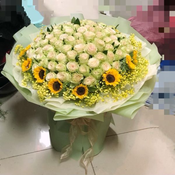 99枝#琉璃翠配#迷你香日葵，#滿天星 精美包裝